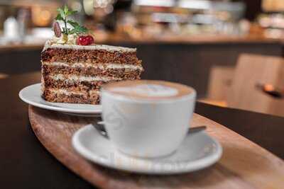 Break Time Bistro Artgen