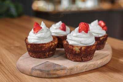 Break Time Bistro Artgen