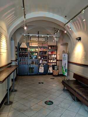 Starbucks Malostranske Namesti