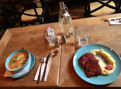 Bougainvilleaconcept Store & Bar