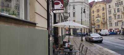 Liberica Cafe Valentinska