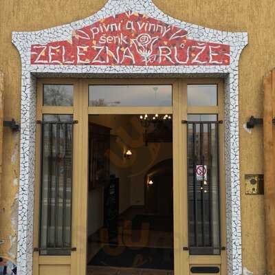 Pivní A Vinný šenk Železná Růže