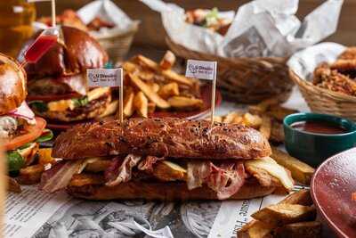 U Dřeváka Beer&grill