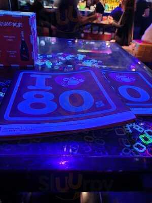Cafe 80's