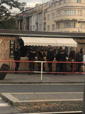 Gemüse Corner Kebab