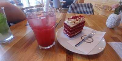 Kavárna - Cukrárna Elvíra