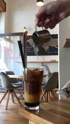 Kavárna - Cukrárna Elvíra