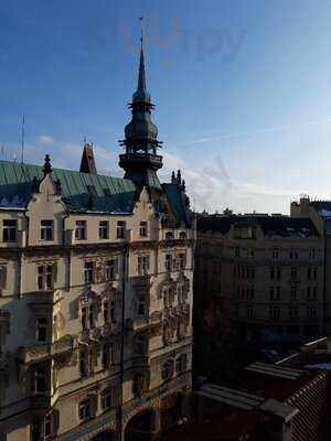 Fashion Club & Restaurant Prague