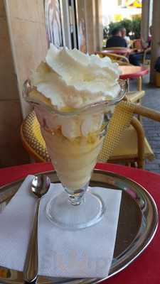 Snídejte šampaňské