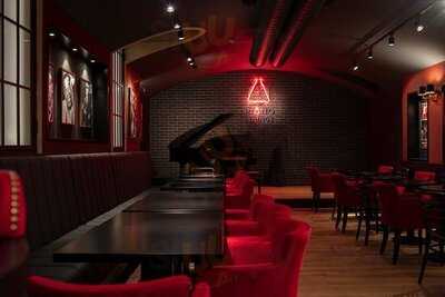 Piano Lounge Prague