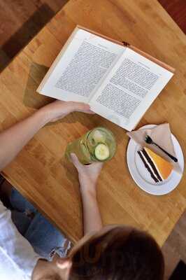 Kavárna & Restaurace Palmovka