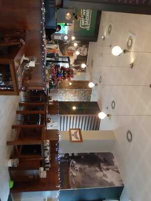 Starobrnenska Pub Na Divadelni