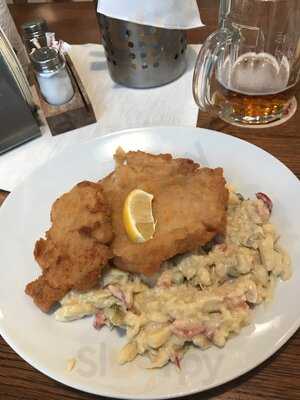 Starobrnenska Pub Na Divadelni