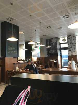 Starobrnenska Pub Na Divadelni