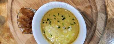 VyŠehradskÝ Restaurant KandelÁbr