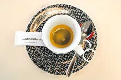 Tichá Kavárna-první Pražská Neslyšící Kavárna