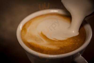 Tichá Kavárna-první Pražská Neslyšící Kavárna