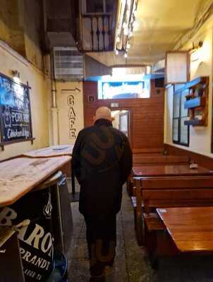 Café-pub Atmosphere