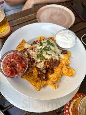 U Tří Zlatých Hvězd