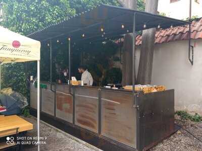 Point Café & Gallery