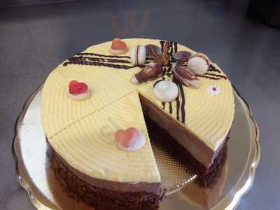 Koi Café & Restaurant