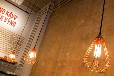 Ráno Kávu Večer Víno