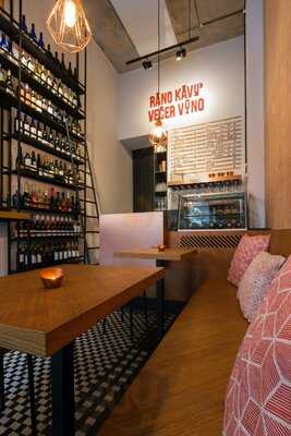 Ráno Kávu Večer Víno