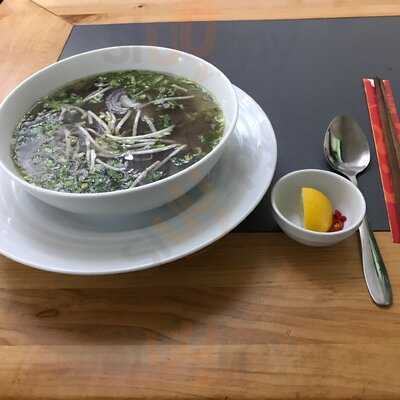 Pho Hadola