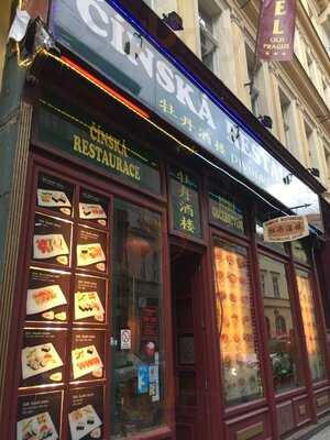 Pivoňkové Zátiší