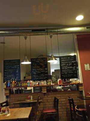 Twin Lids Restaurant And Bar