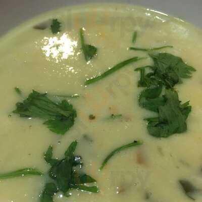 Twin Lids Restaurant And Bar