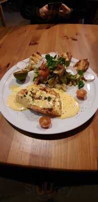 Twin Lids Restaurant And Bar