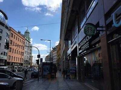 Starbucks Palác Archa