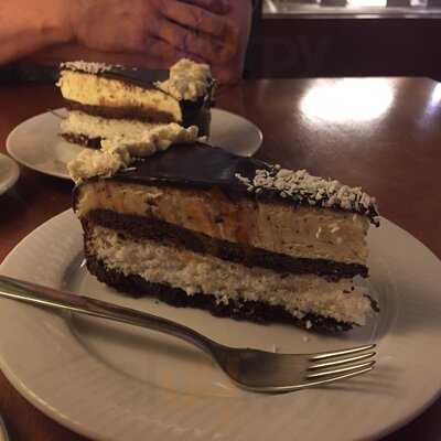 Bistro Deli And Bakery