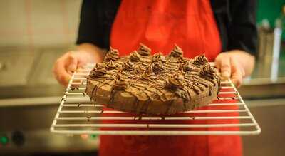 Jídelna Kuchařek Bez Domova