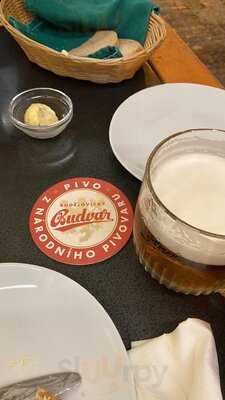 Restaurace U Dvou Velbloudů