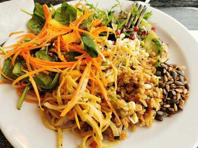 Roots Fresh Food Bistro