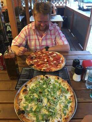 Fresh Point Pizza Prague