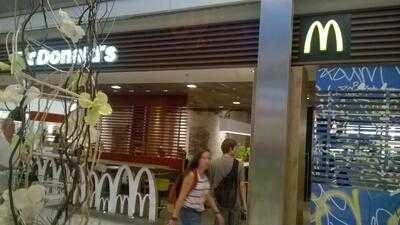 Mcdonald's Oc Cerny Most