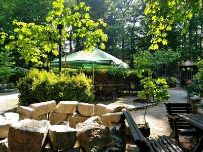 Na Tý Louce Zelený