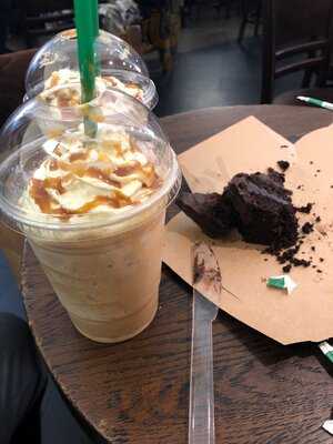 Starbucks Staromestske