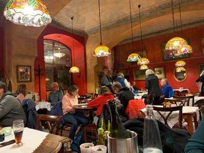 Green Tomato Pizzeria