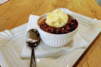 Bejkbuu - Poctivé řeznictví, Kantýna Bar A Restaurace