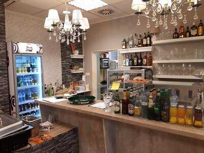 Touch Of India Restaurant & Bar