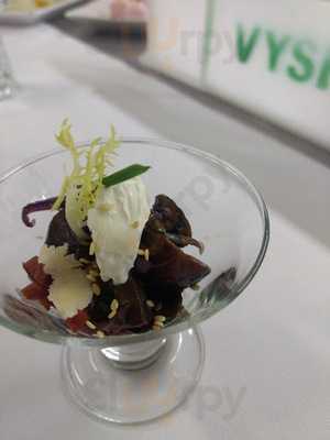 Bull Dog's Dart's Pub