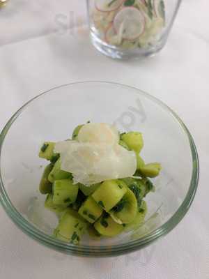 Bull Dog's Dart's Pub