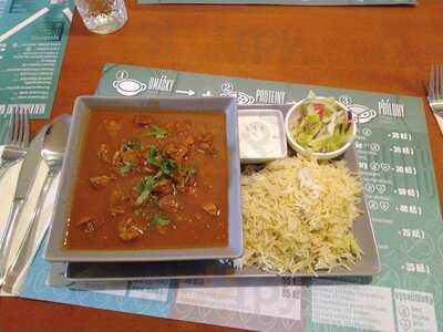 Dilli 6 Indian Bistro & Bar