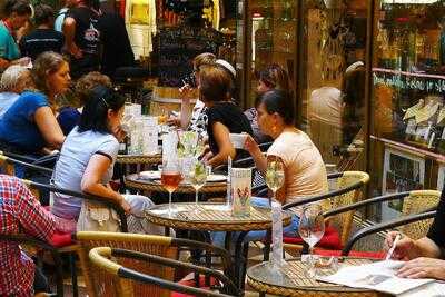 Vinotéka Cellarius Lucerna