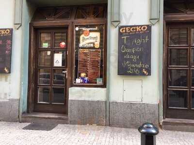 Nevinný Bar Gecko