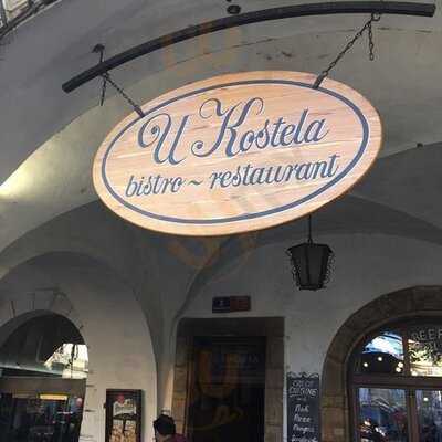 Restuarce U Kostela